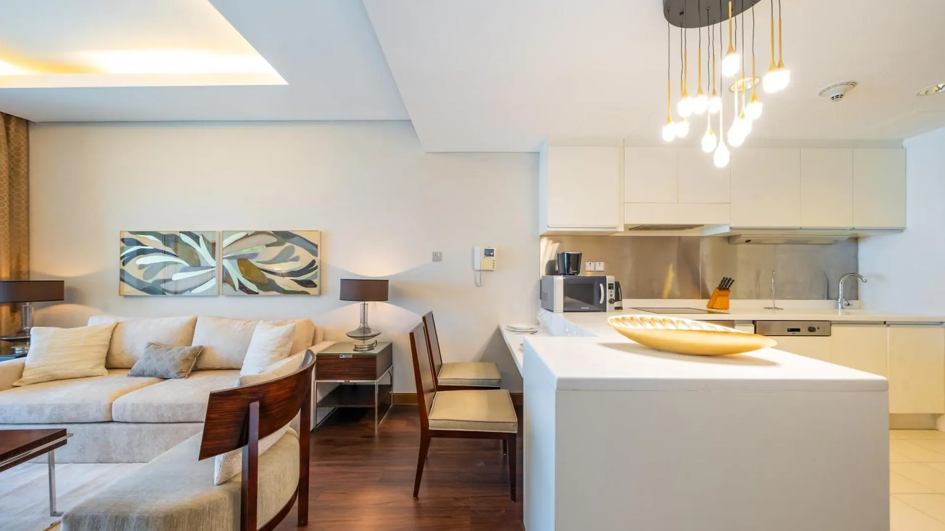 New Arabian -Address Emaar Fashion Avenue Apartment Dubai