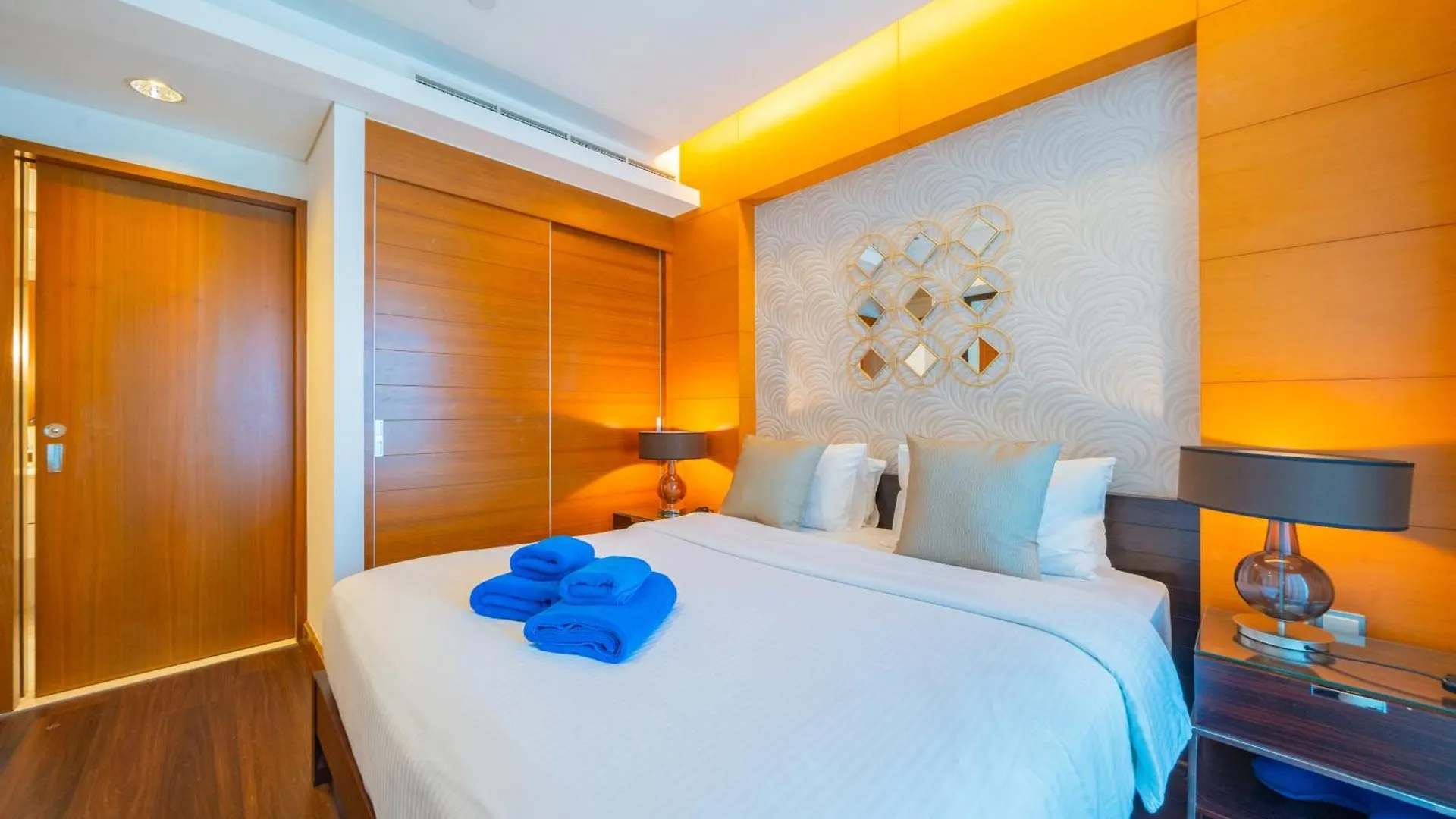New Arabian -Address Emaar Fashion Avenue Apartment Dubai United Arab Emirates