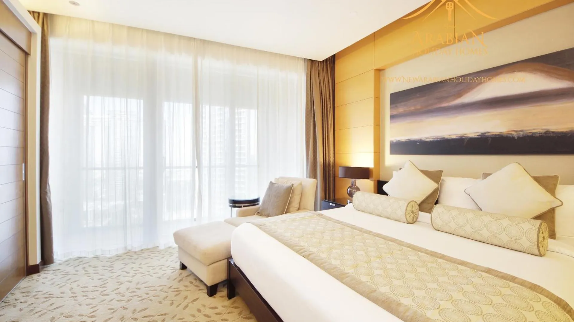 New Arabian -Address Emaar Fashion Avenue Apartment Dubai
