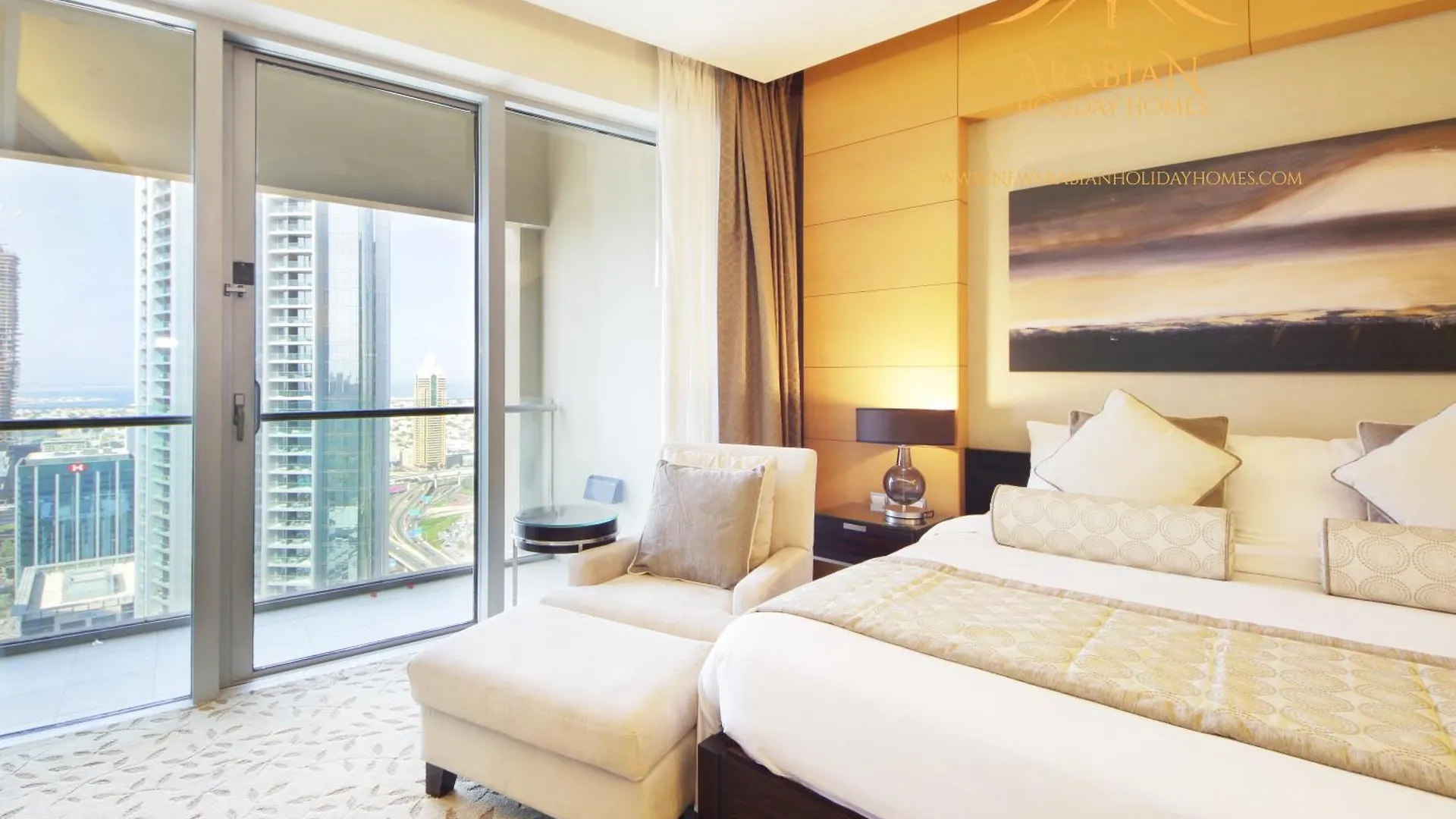 New Arabian -Address Emaar Fashion Avenue Apartment Dubai United Arab Emirates